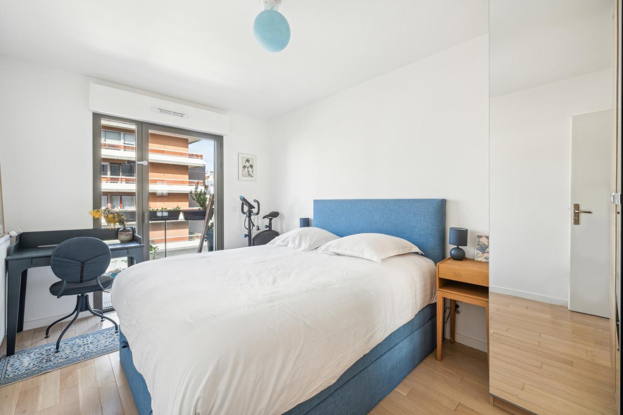 Veeve - The Transforming Terrace Apartment